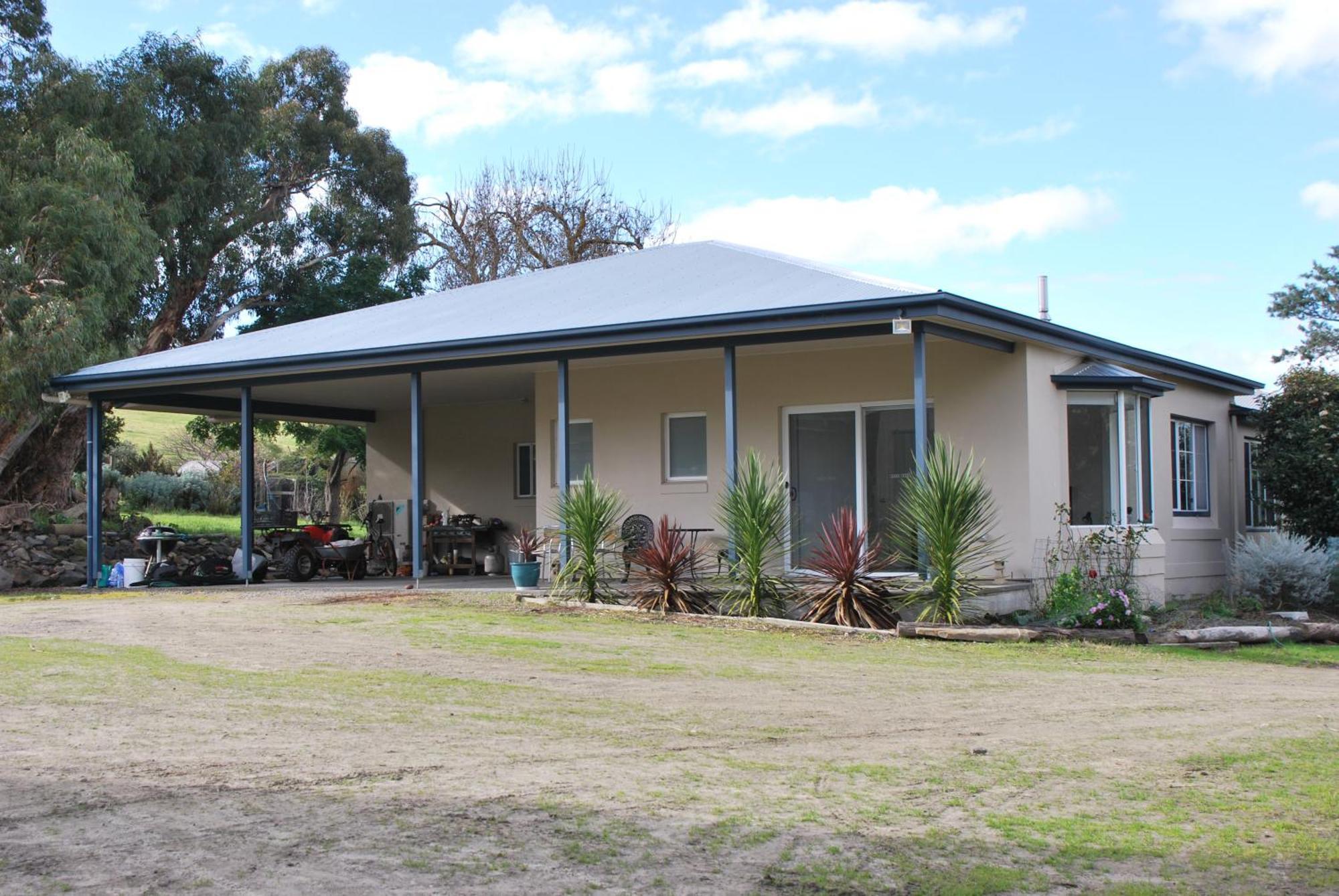 Back Valley Farmstay Bed And Breakfast 维克多港 外观 照片